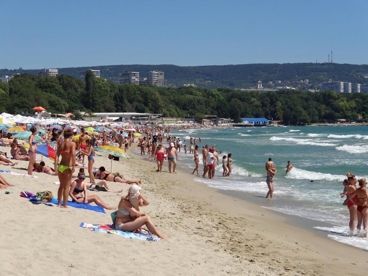 Aqua Hotel Varna Exteriör bild